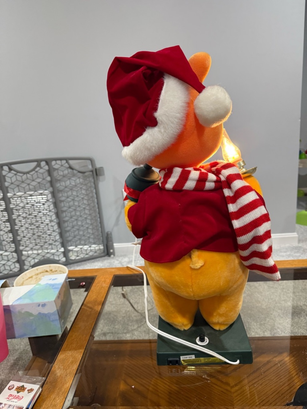 Winnie The Pooh 1996 Telco Disney Christmas 24” moving musical lighted figure - Picture 4 of 17